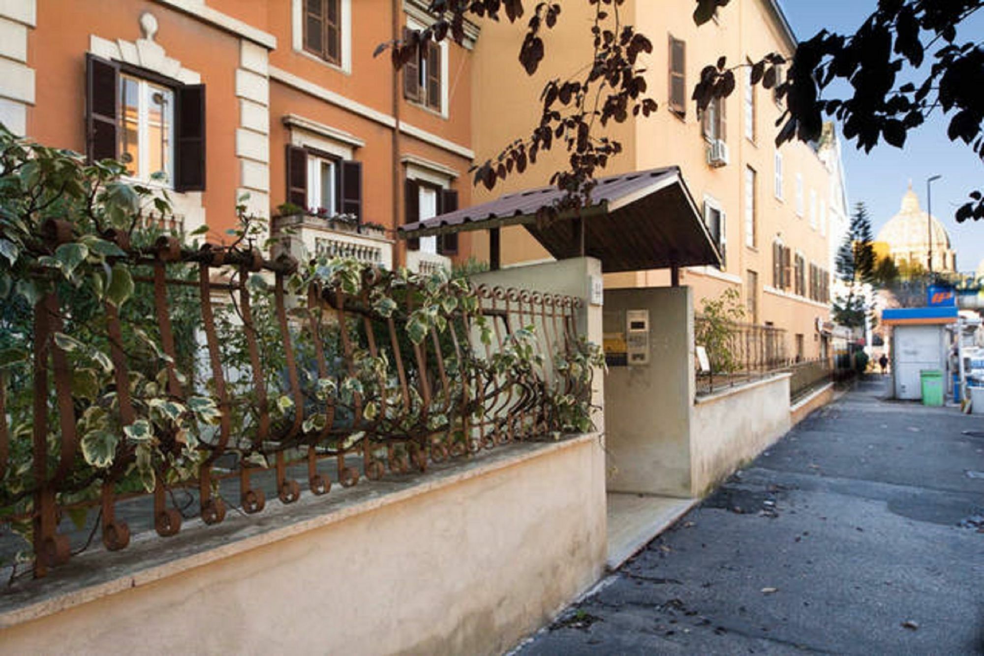 Finally In Roma Ngoại thất bức ảnh