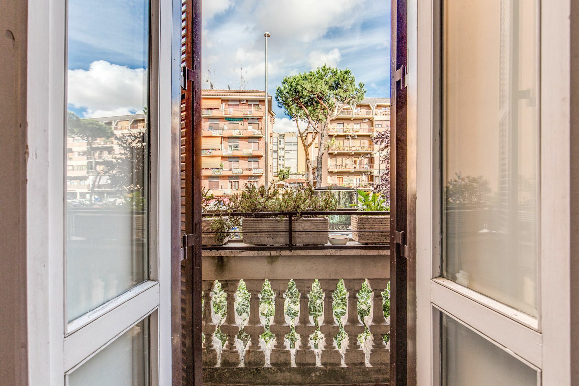 Finally In Roma Ngoại thất bức ảnh